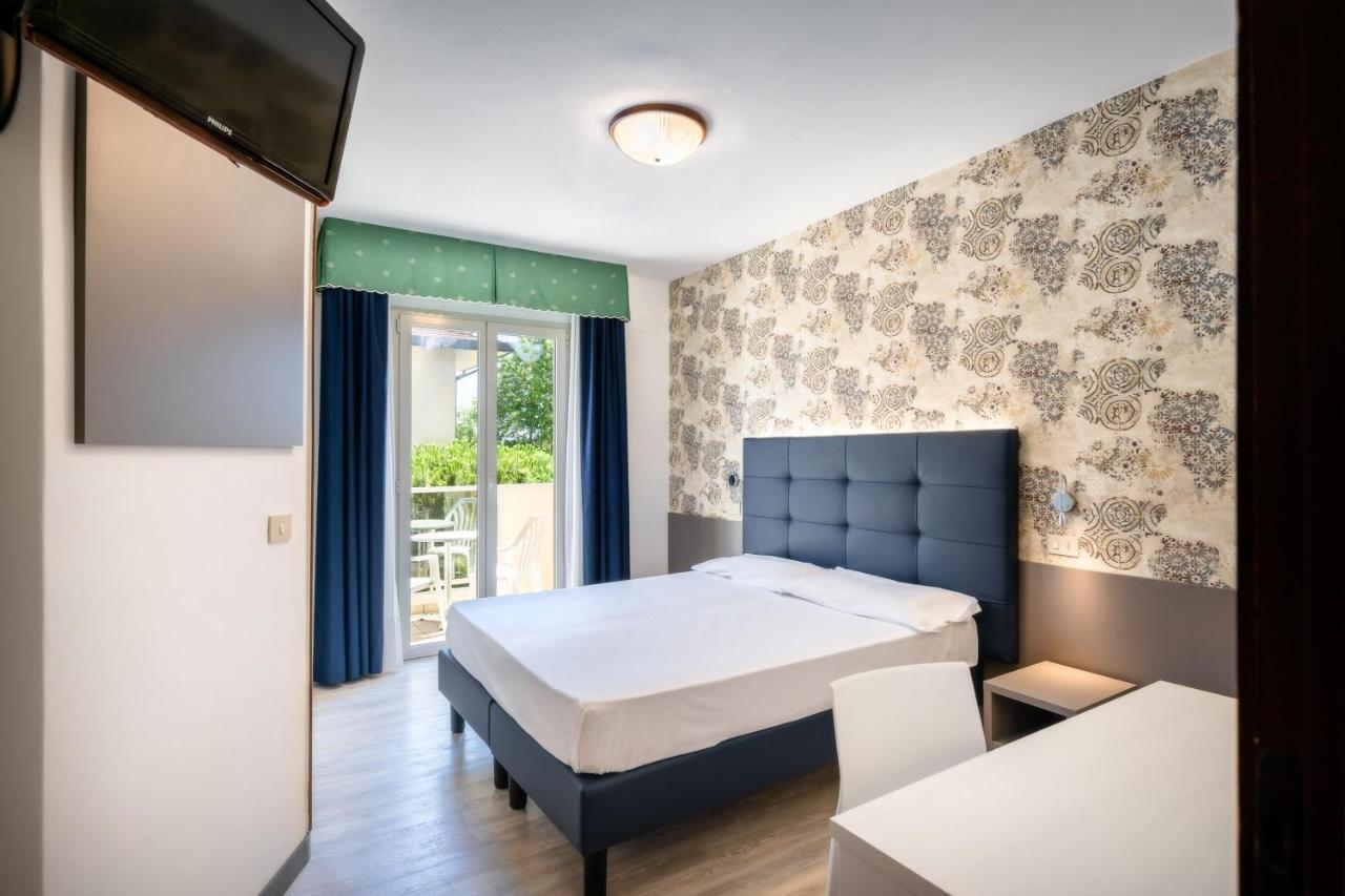 Hotel Gardenia Caorle Kültér fotó