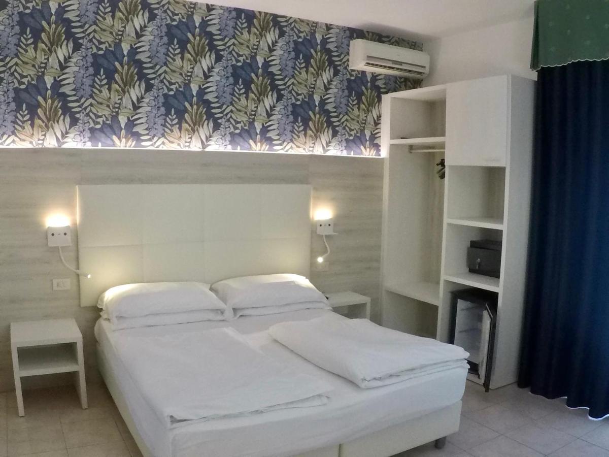Hotel Gardenia Caorle Kültér fotó