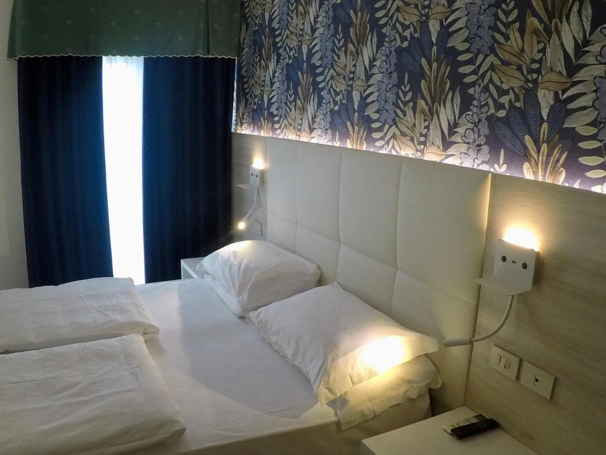 Hotel Gardenia Caorle Kültér fotó