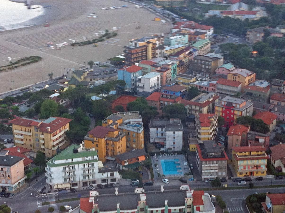 Hotel Gardenia Caorle Kültér fotó